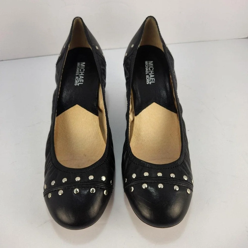 Michael Kors Aria Women's 8.5M Black Leather Studded Ballet Flats Silver Studs